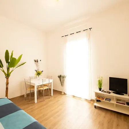 Tiberim Trastevere 10 Apartman *