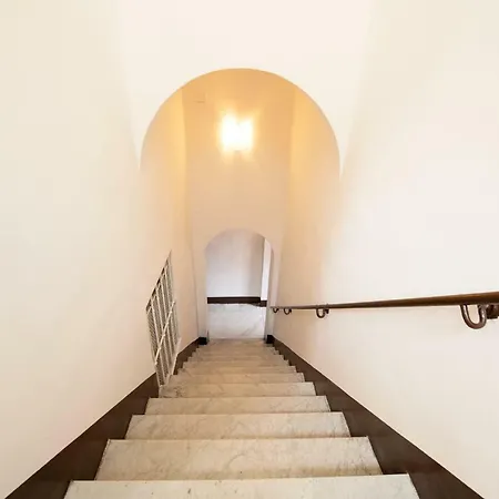 Tiberim Trastevere 10 Apartman